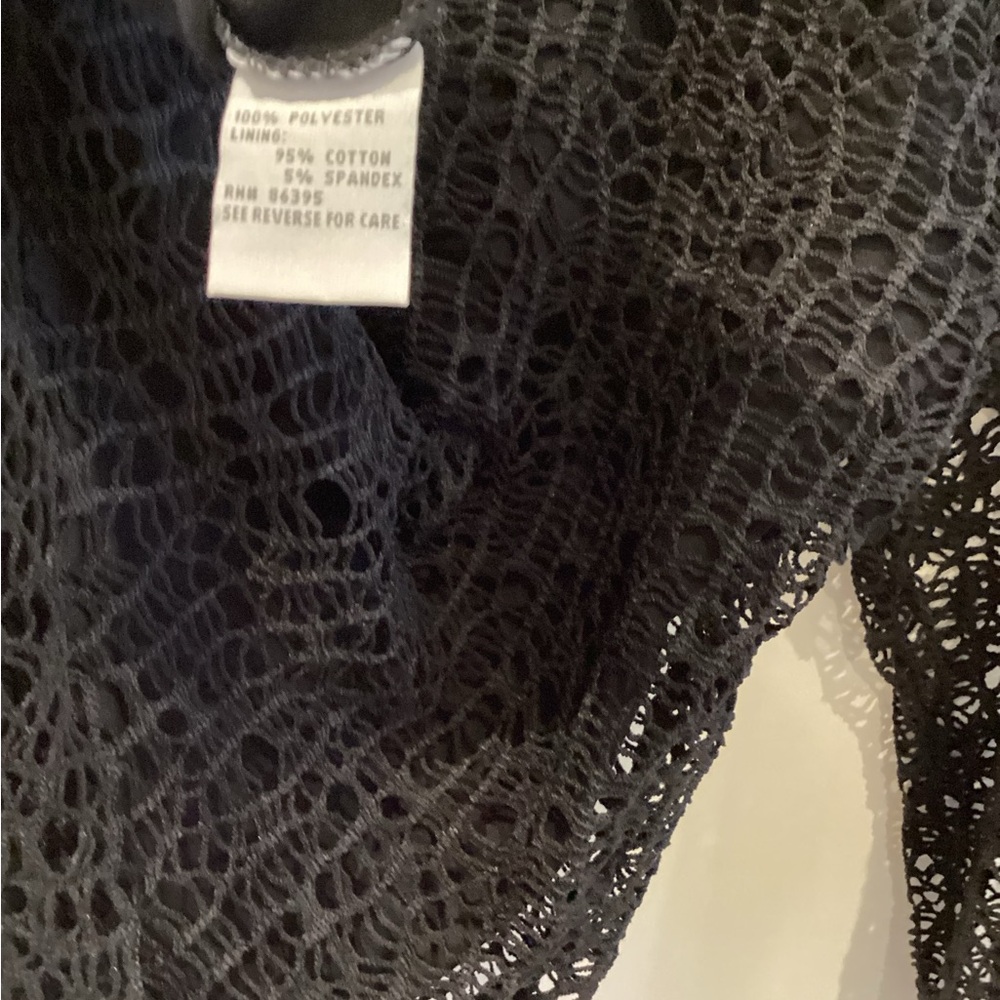 Trinity Cropped Embellished Blouse in Black and Tan - Picture 4 of 4